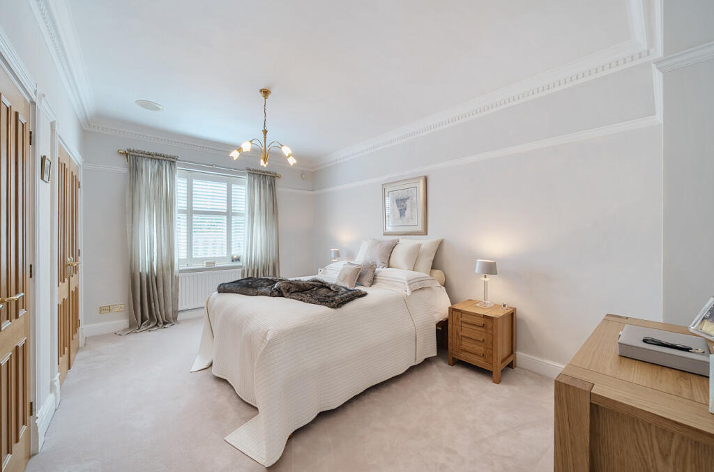 1334948-14-689220...