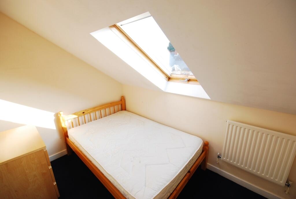 15 Fairfield Road11