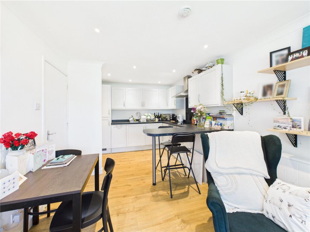 Kitchen/Living Space