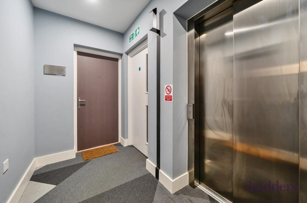 473c5f75-e5e7-473...