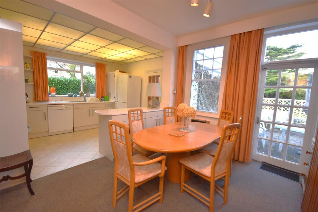 DSC_0198 - Copy (2).JPG