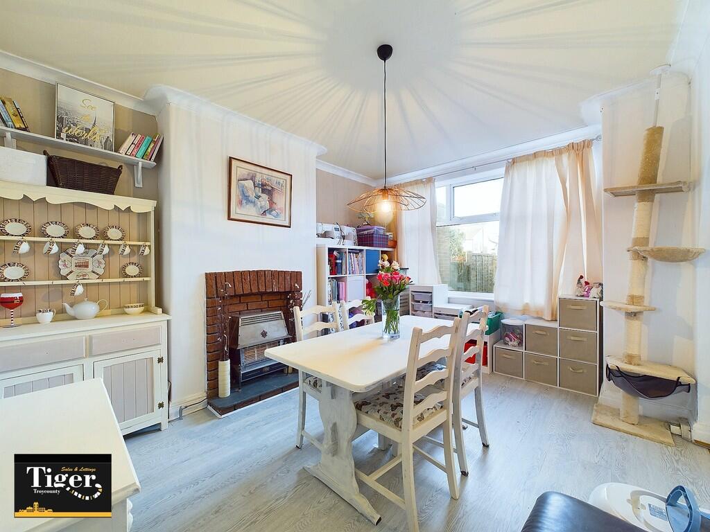 CAM03440G0-PR0250...