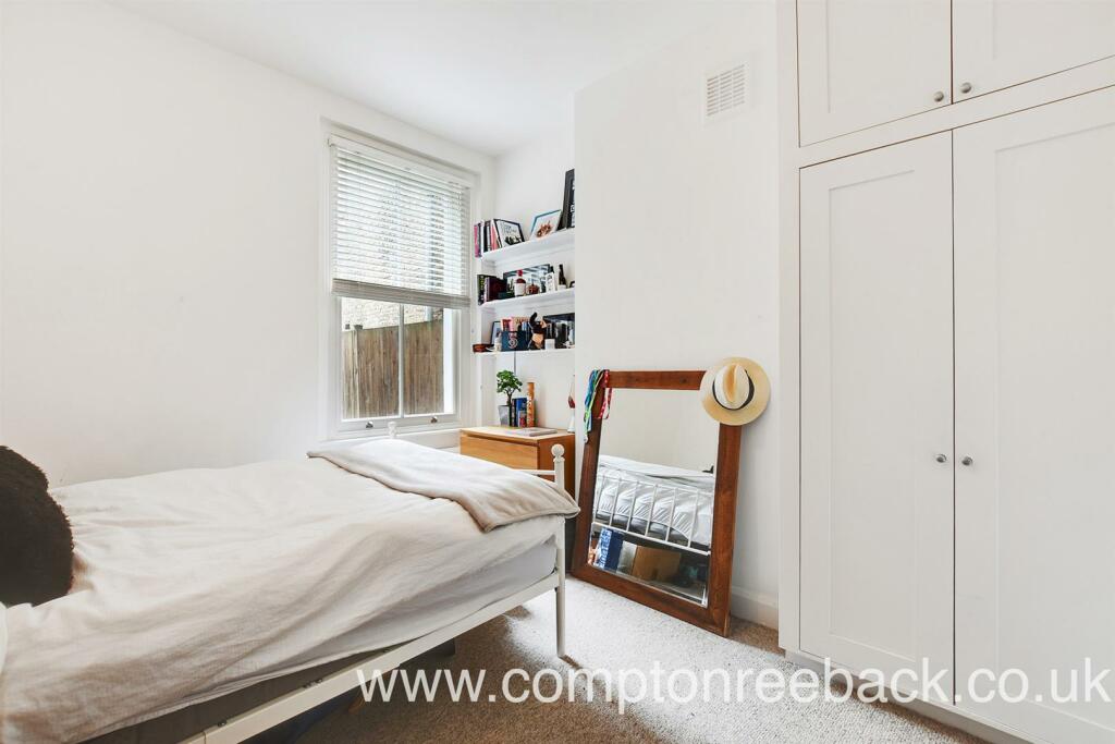 Bedroom 2: