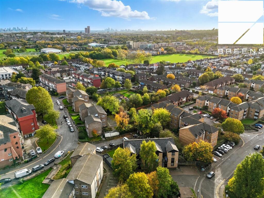 dji_20251024163317_0698_d.jpg