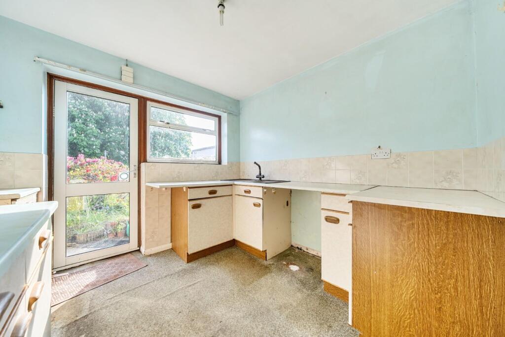 Kitchen view.jpg