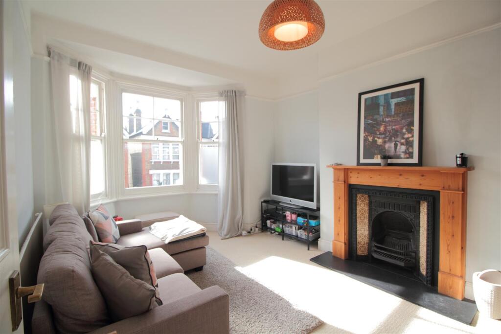 Eden Harper Lynette Avenue