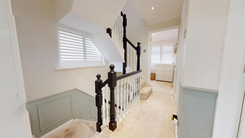 Paisley Avenue Landing