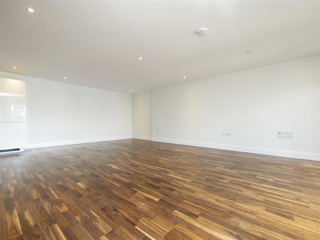Living Room.jpg
