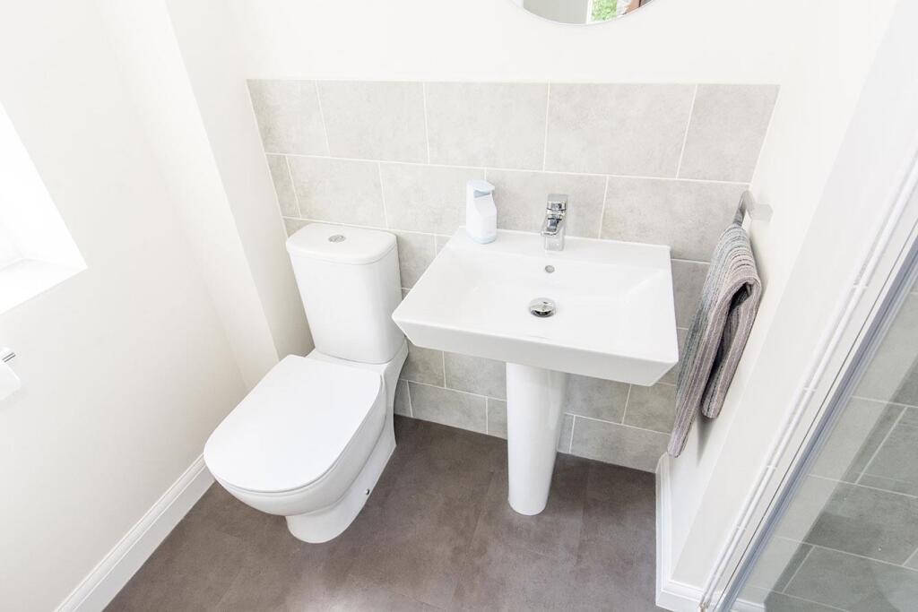 (Bedroom Two En-Suite Photo Two)