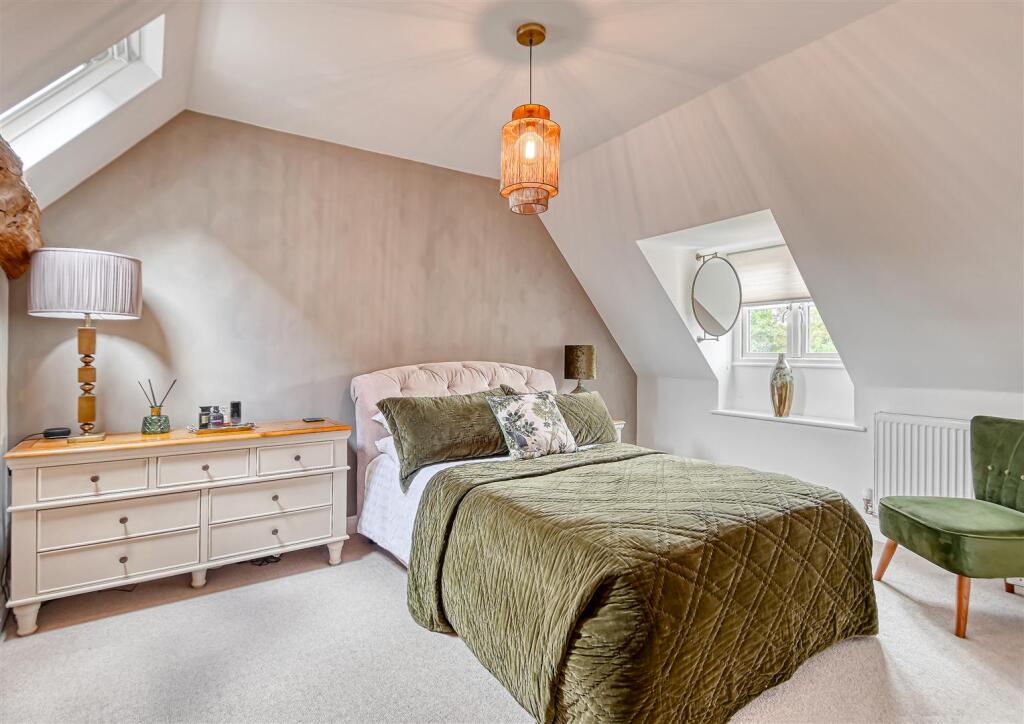 Iris Cottage-14.jpg