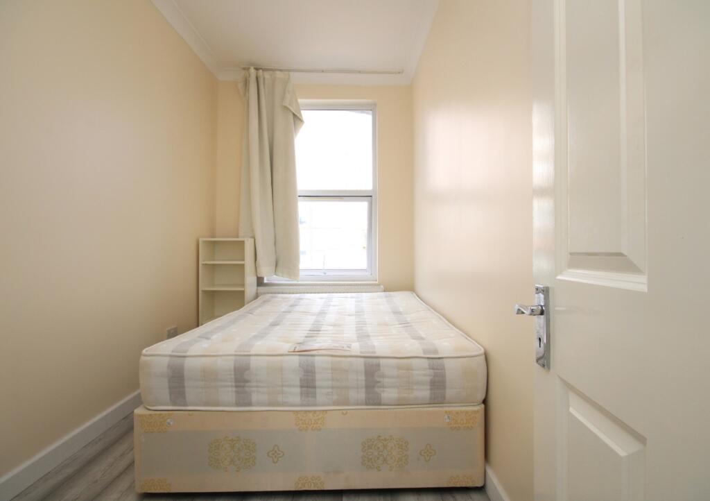 Bedroom2