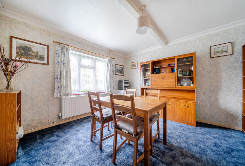 1381539-11-692465...