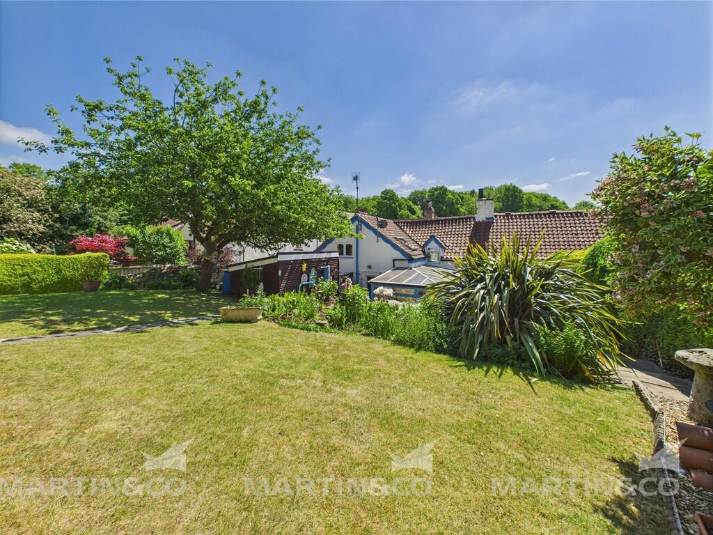 CAM02406G0-PR0460...