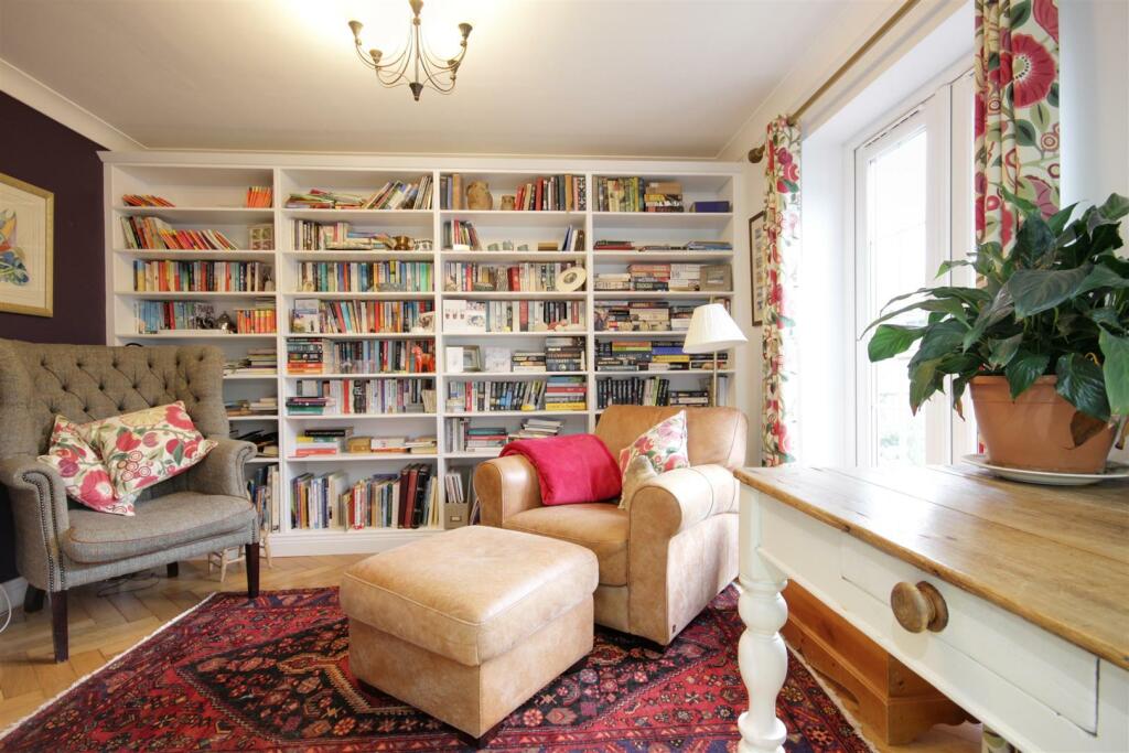 DAY ROOM