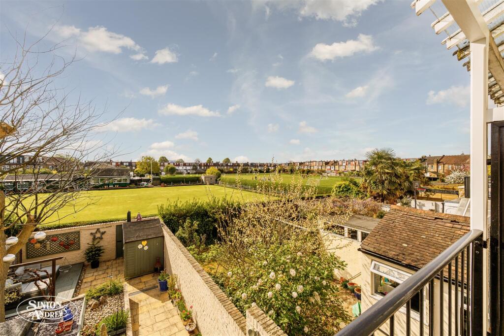 22 Woodstock Avenue-19.jpg