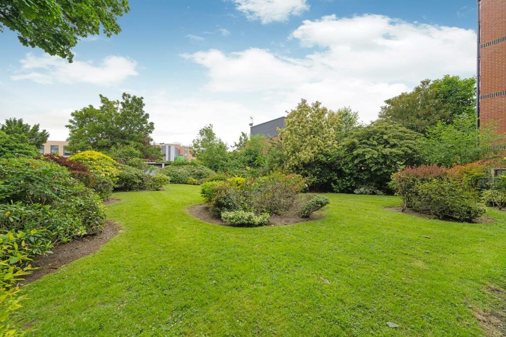 Gardens.jpg