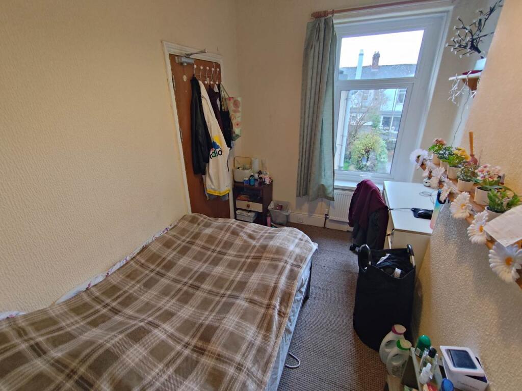 First floor middle b