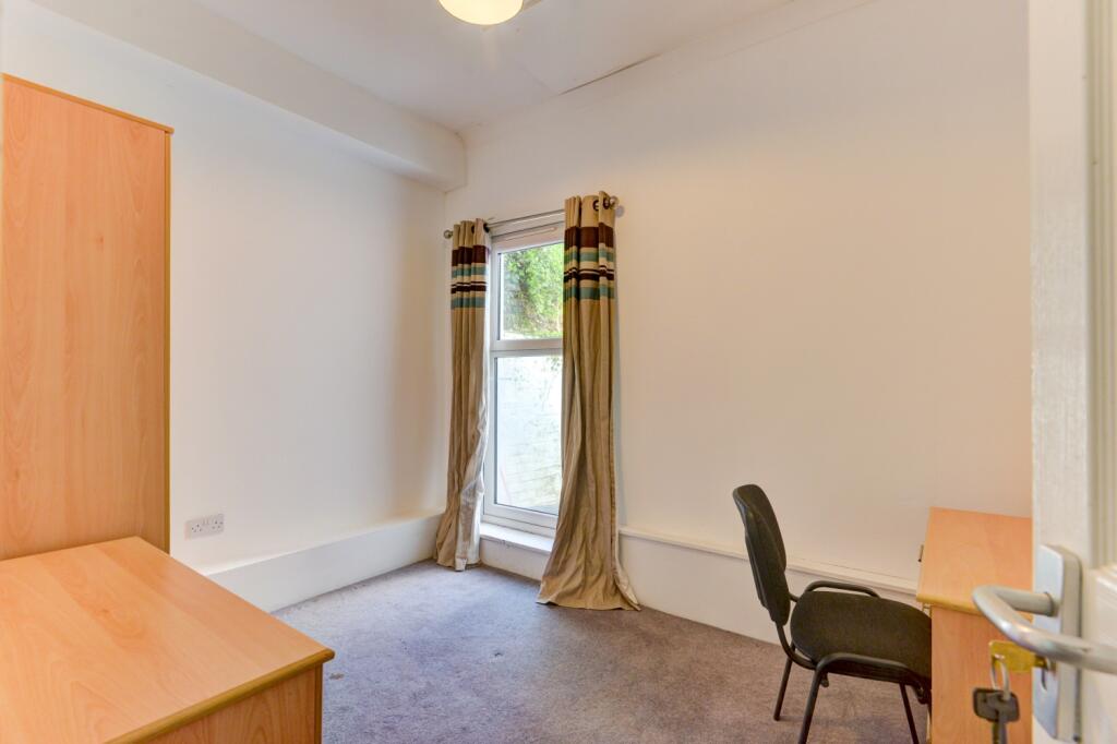 18 Egremont Place Spare Room