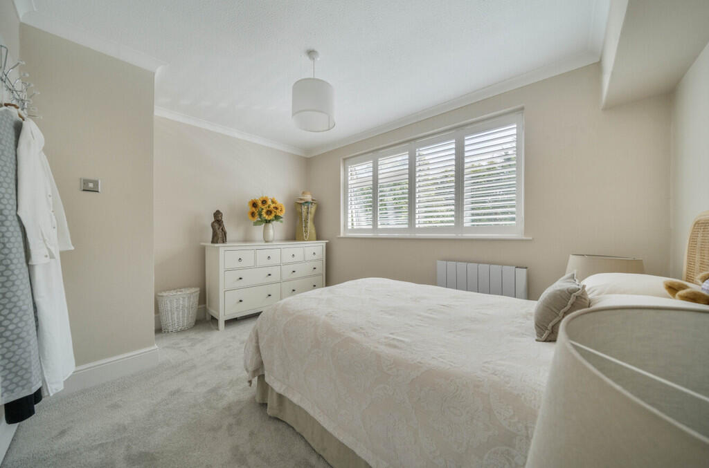 bedroom1-1