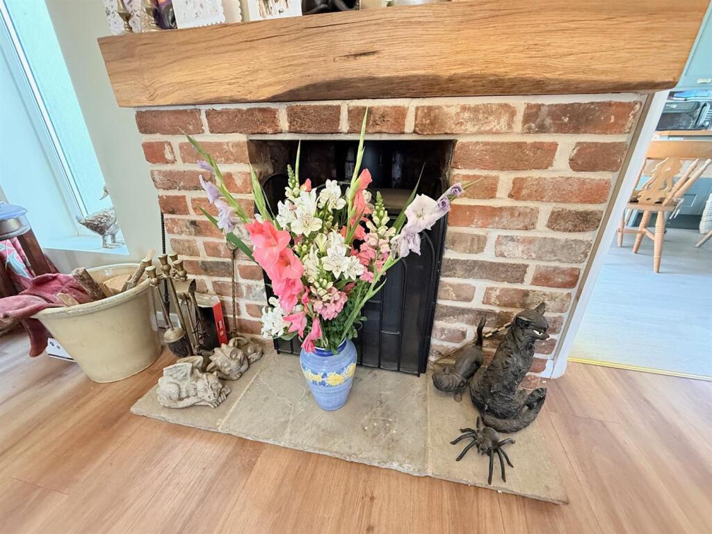 Fireplace.jpg