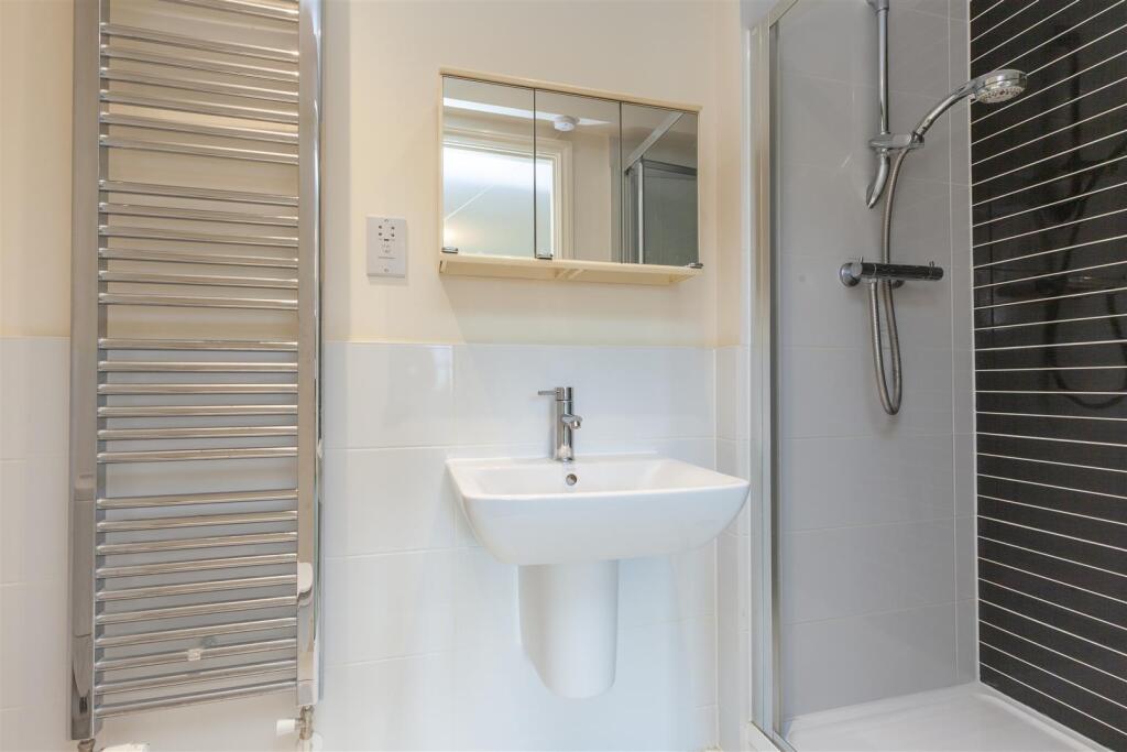 shower room.jpg