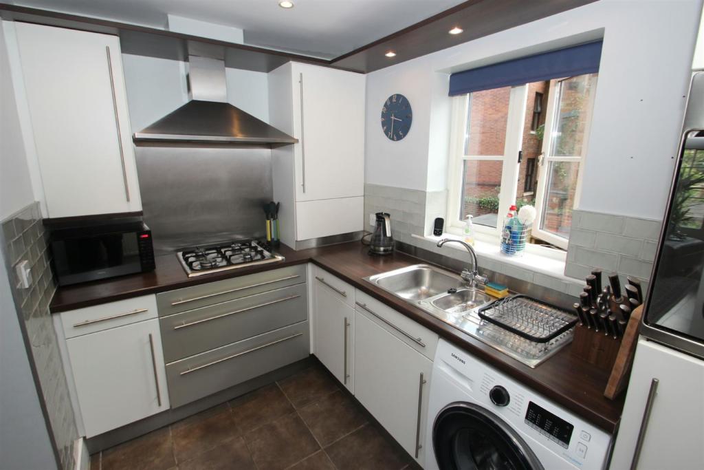 Breakfast Kitchen