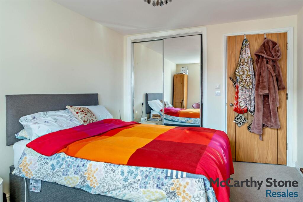8629804-interior18-800.jpg