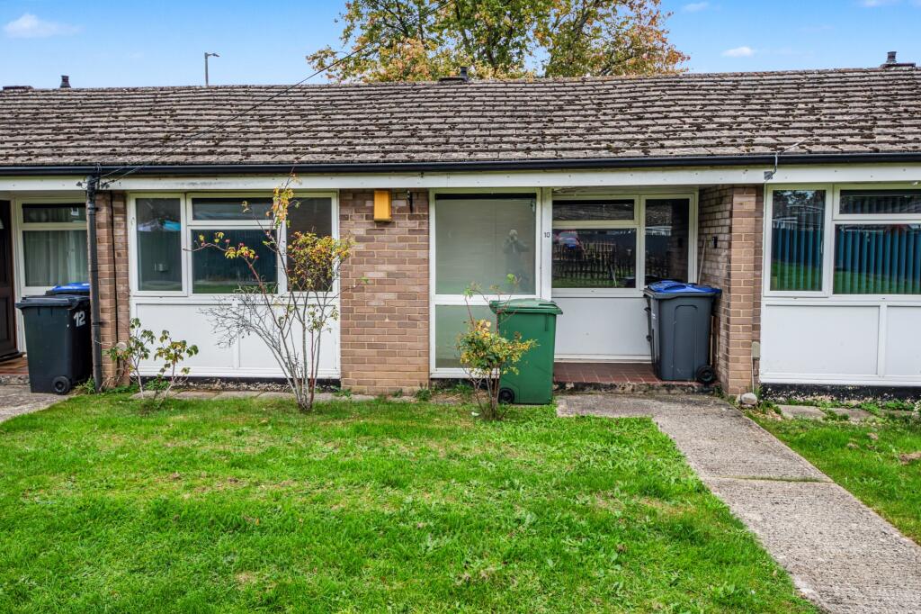 10 The Firs, Chippenham, Wiltshire, SN14 0PG