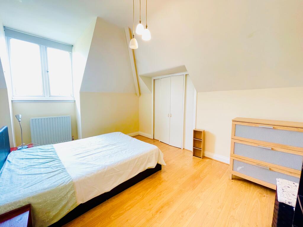 bed 3