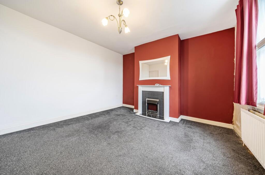 1304354-1-683f2b5...