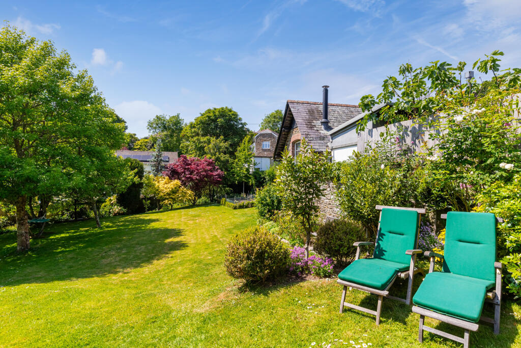 A09 - Higher Orchard 7 Court Road Newton Ferrers -