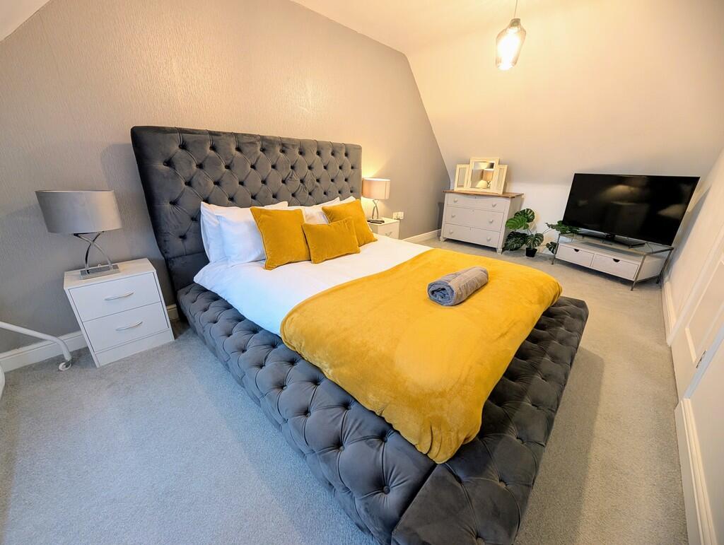 PXL_20251212_1408...