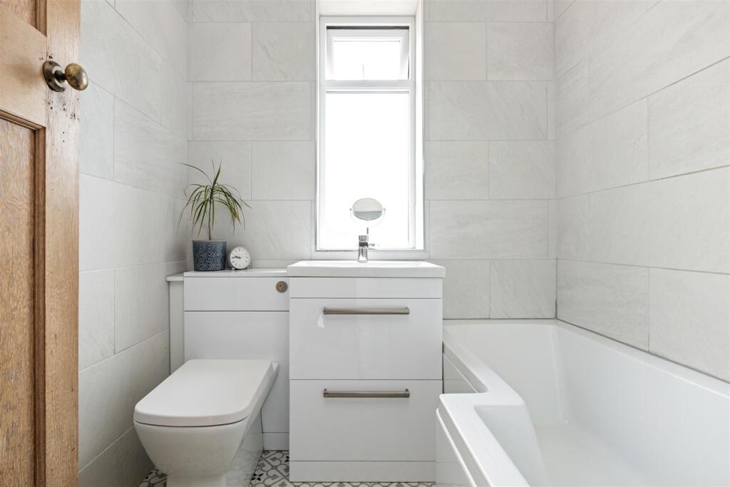 untitled (19 of 21).jpg