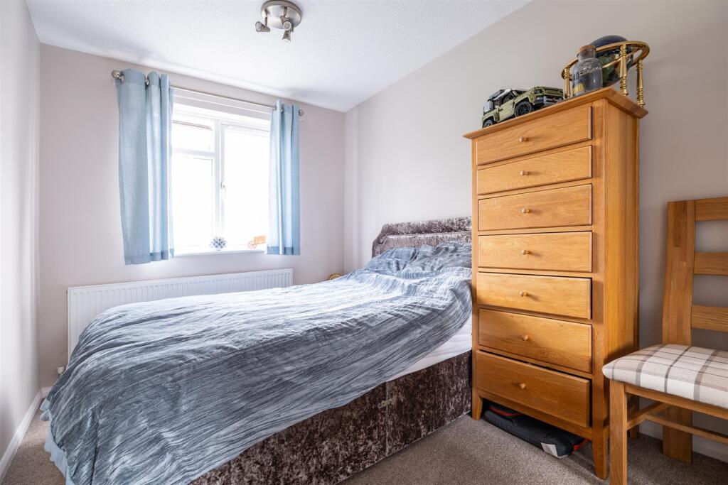 BEDROOM 3