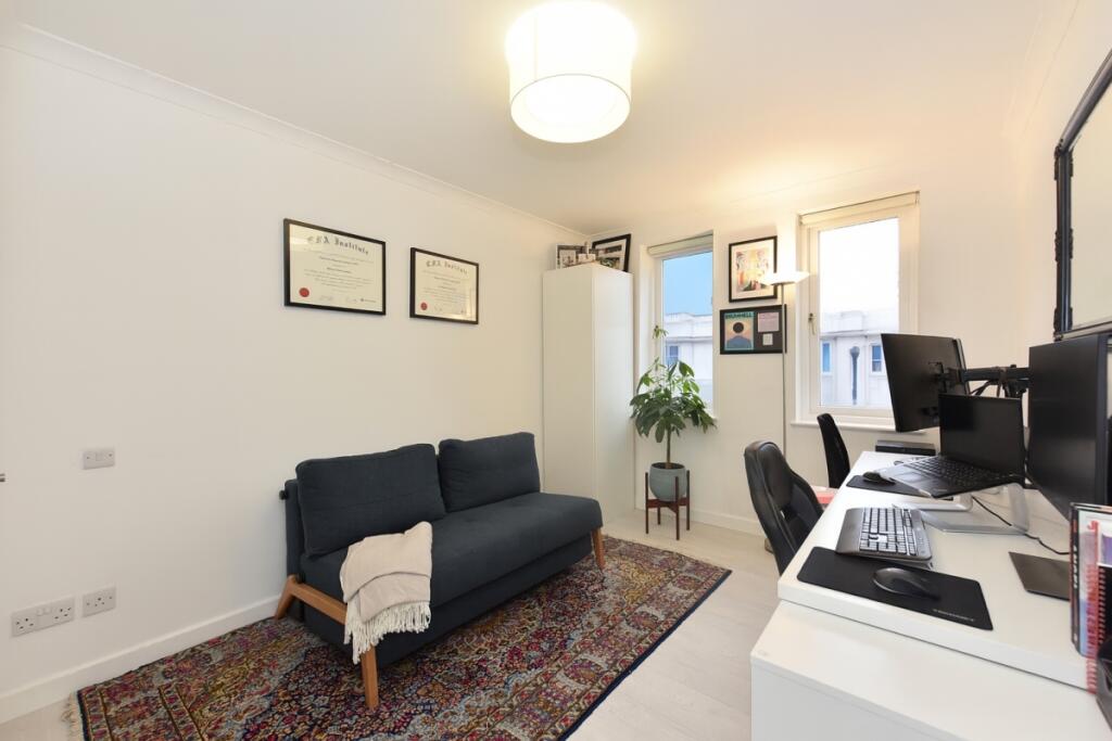 guest bedroom 1
