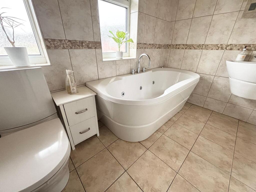 8c00ec5b-8602-4d65-9232-bf8826ca9f92