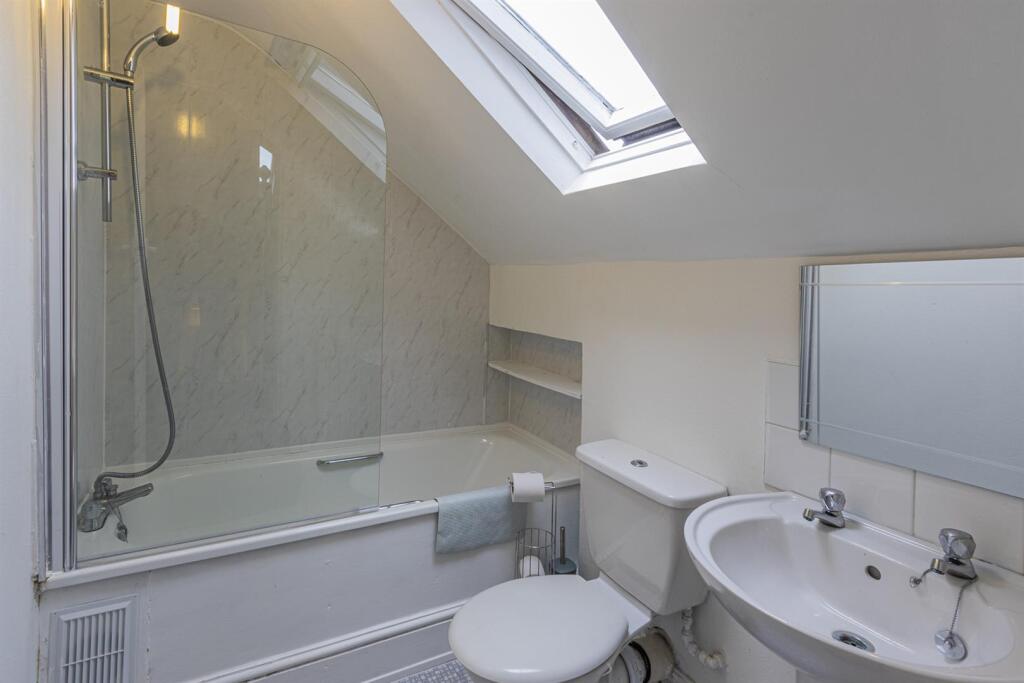 Connaught Road 78, 4-10.jpg