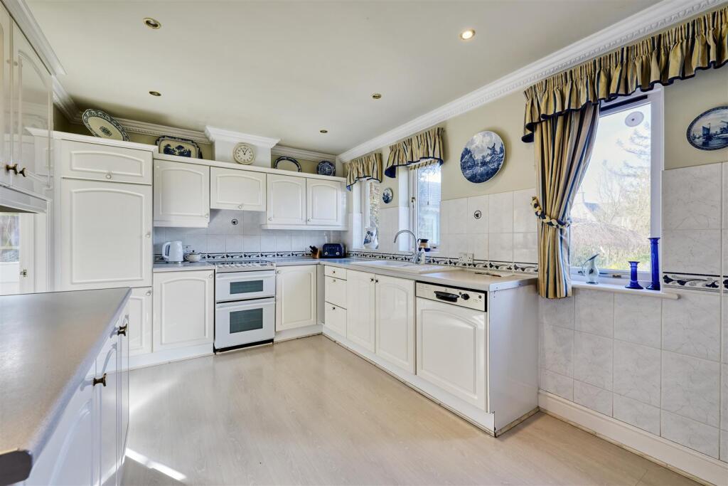 13-4 Rectory Court Elton-12-03-25-_NZ99701_HDR.jpg