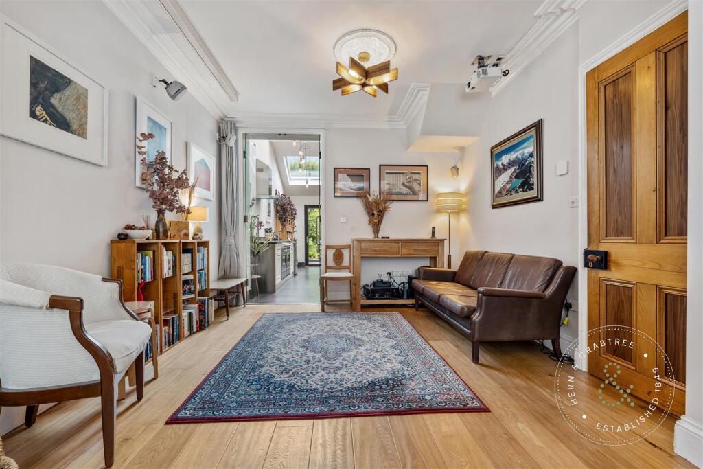 Glamorgan St, Hern Crabtree (37).jpg