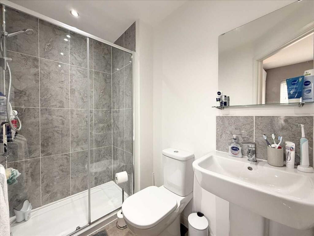 En-Suite Shower Room