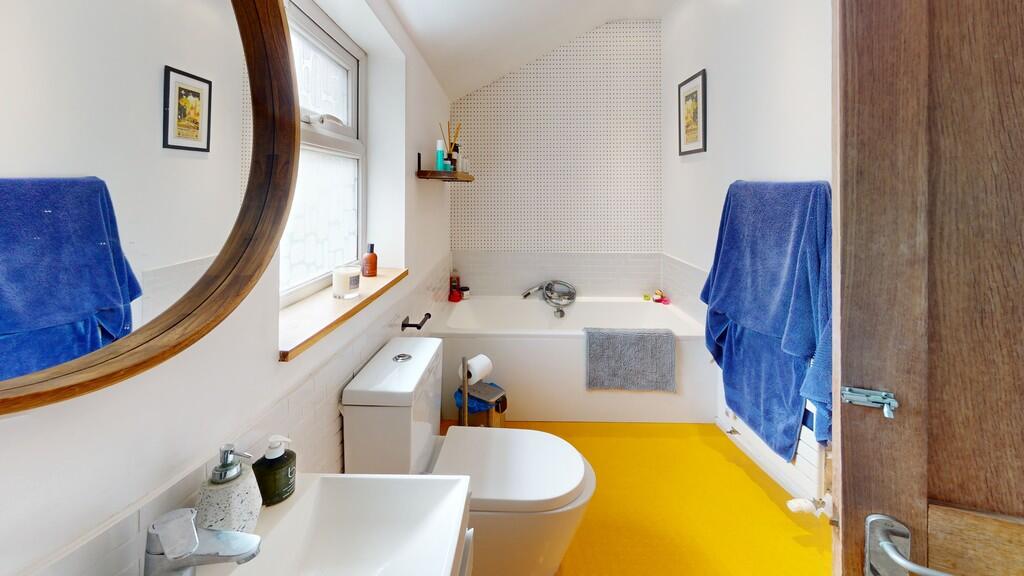Bathroom (28)