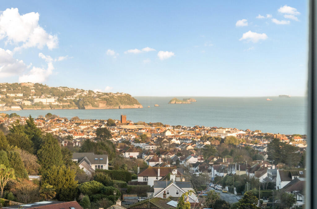 1393360-7-694585e...