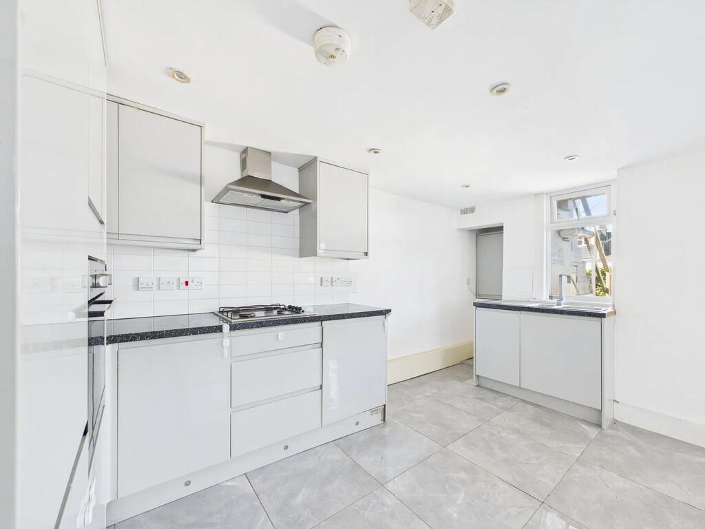 CAM03987G0-PR0050...