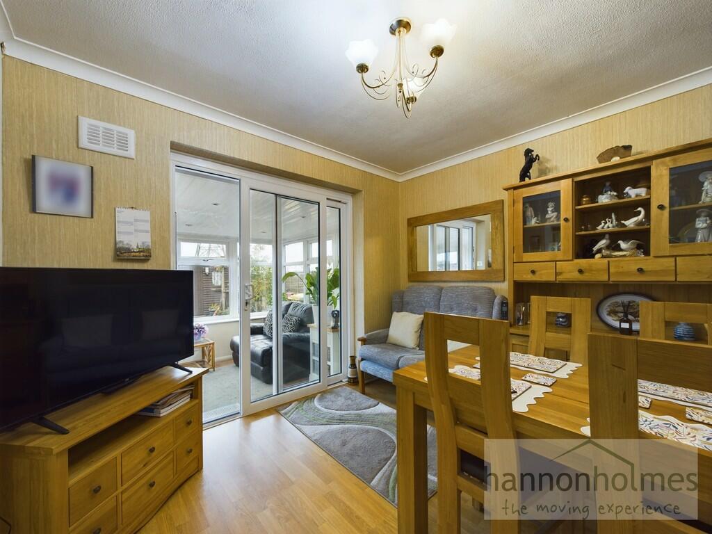 CAM01073G0-PR0225...