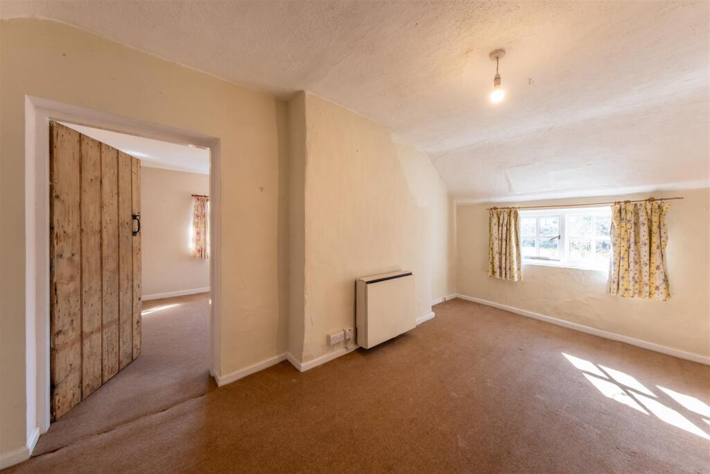 Laburnum Cottage-020.jpg