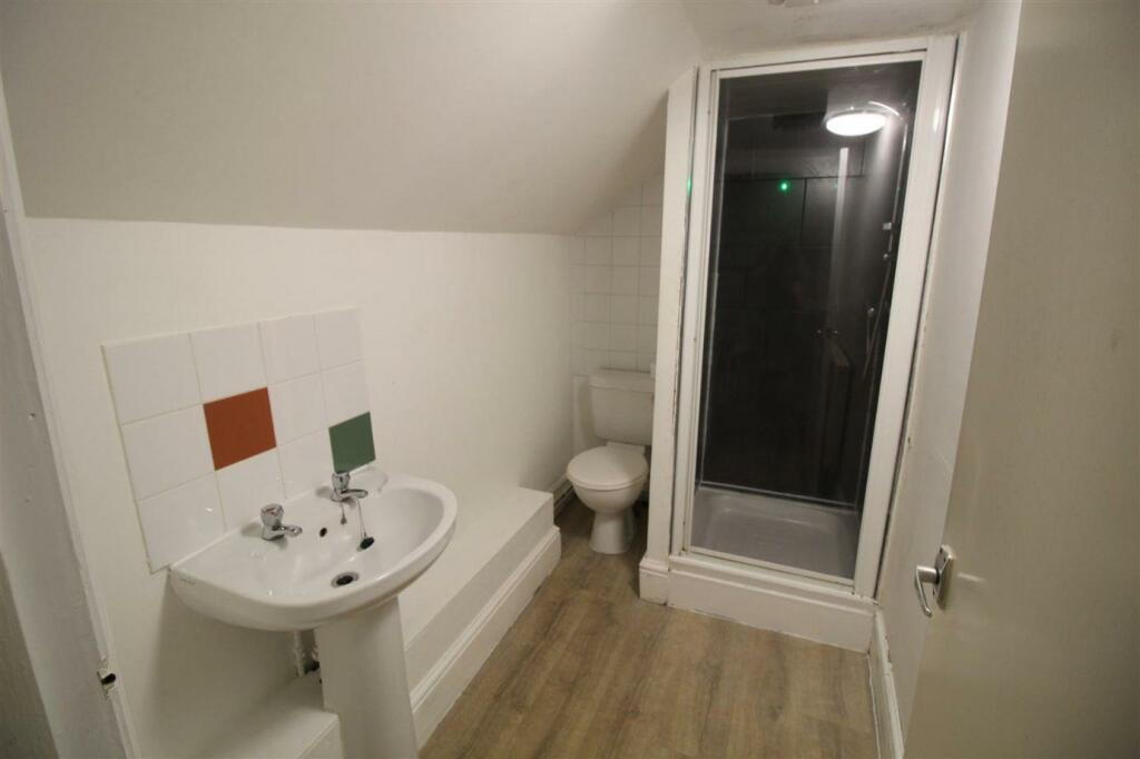 shower room.jpg
