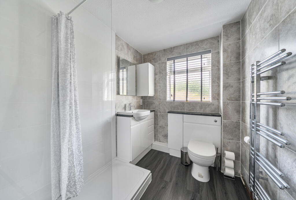 1350718-10-68c436...