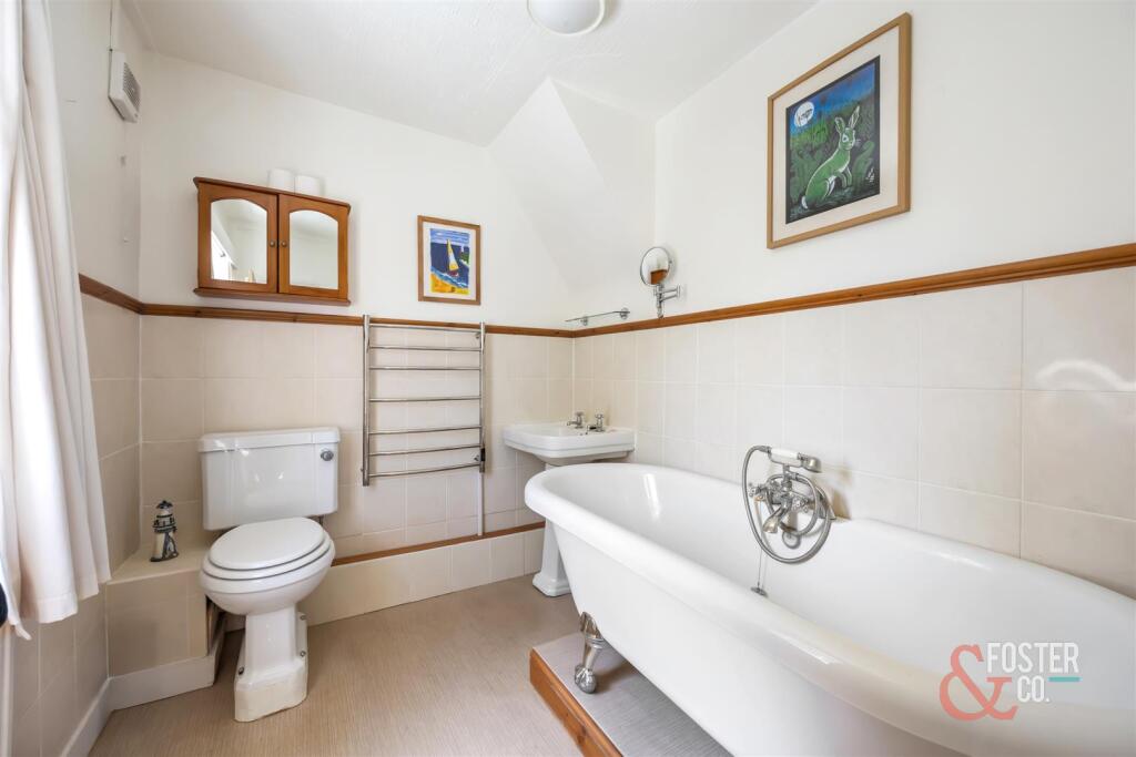 School Lane, Forge Cottage-005.jpg