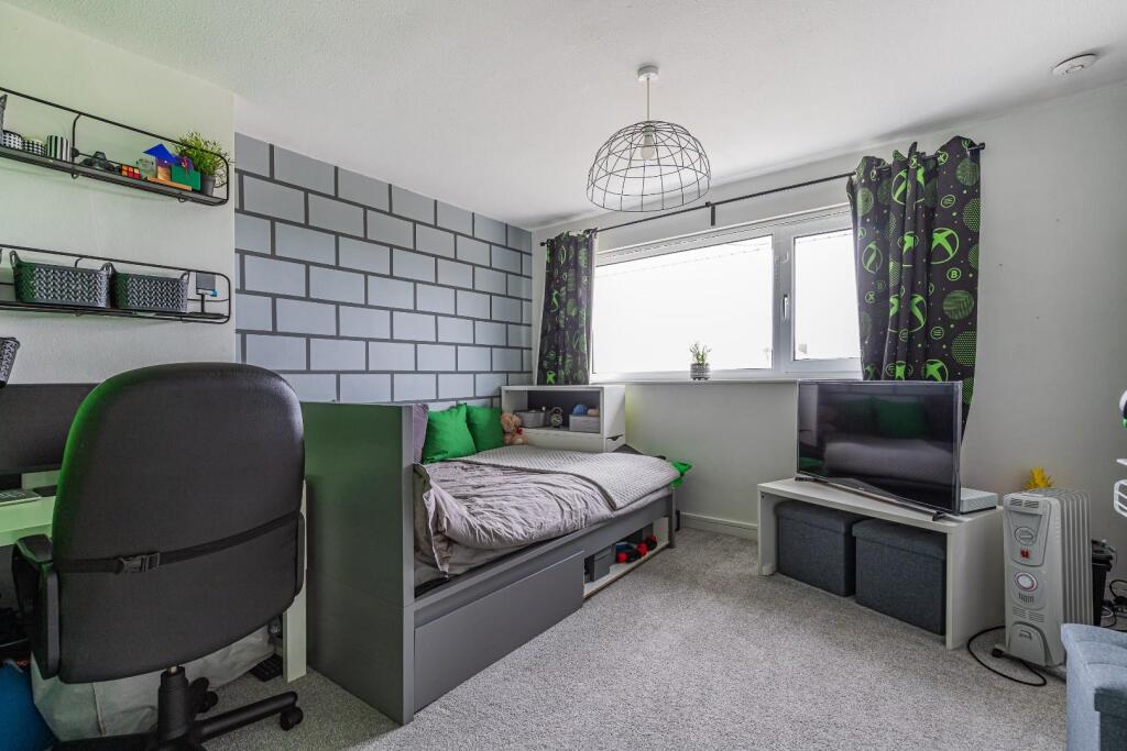 Pant Y Celyn Road 69-12.jpg