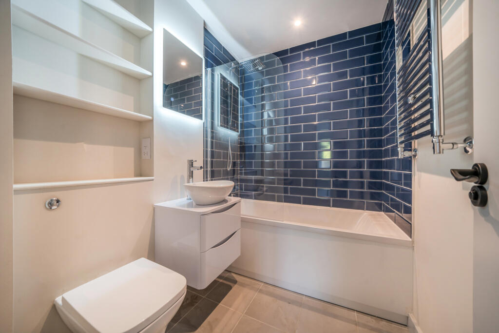 1350713-8-68c44d0...